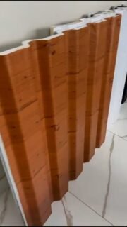 Agora sua cobertura pode ter mais estilo por dentro e eficiência por fora ✨
A Telha Face Felt ganhou novas cores de forro: branco, preto, preto fosco e amadeirado.

Além do conforto térmico, você já recebe o acabamento interno pronto, com leveza, economia e visual moderno.
São 15 cores externas + 4 cores internas pra combinar com qualquer projeto.

👉 Peça seu orçamento
📍 Rua Sebastião Esteves Germano, 49 – Jd. Nova Itapevi | Itapevi – SP
📲 (11) 91742-9263

#TelhaTermica #LançamentoTelha #TelhaForte