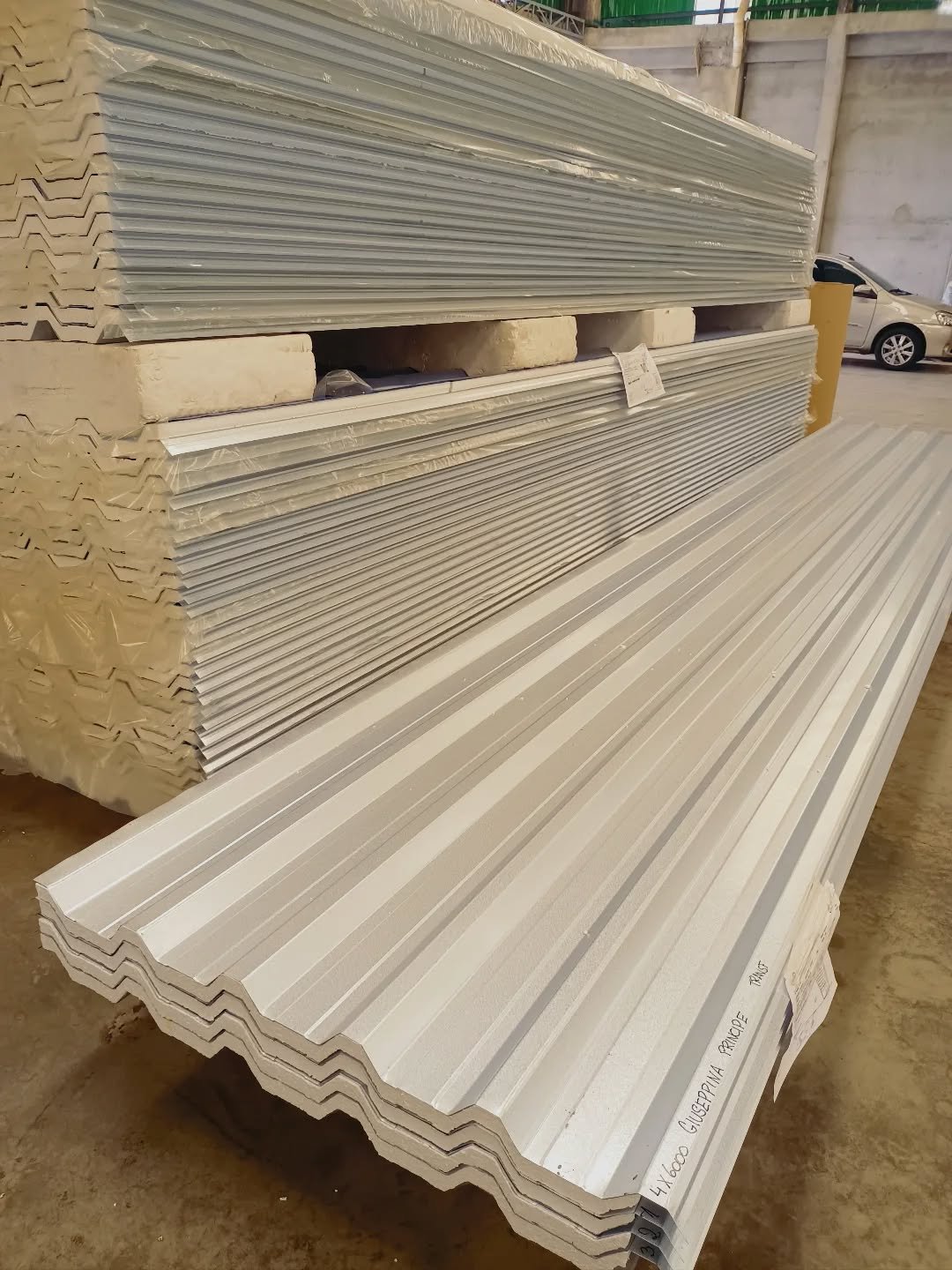 🏗️ Vai construir ou reformar? Comece pelo que realmente protege sua obra!

A Telha Forte é especialista na fabricação de telhas metálicas resistentes, sob medida e com acabamento de qualidade. Ideal para quem busca durabilidade, economia e segurança em cada detalhe.

📞 Solicite seu orçamento e receba atendimento rápido pelo WhatsApp: (11) 91742-9263
🌐 www.telhaforte.com

#TelhaForte #TelhaMetálica #ConstruçãoCivil #ObraSemDorDeCabeça